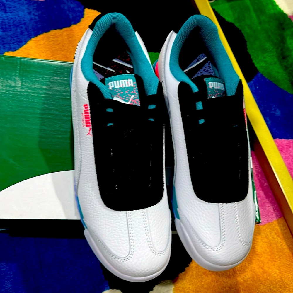 Brand new shoes for women 100% authentic very comfortable soles